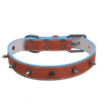 HN24-YDPC510-1 PU leather dog collar with spiked studs