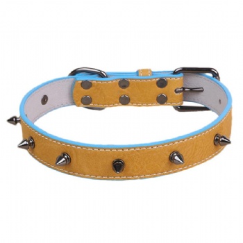 HN24-YDPC510-3 PU leather dog collar with spiked studs