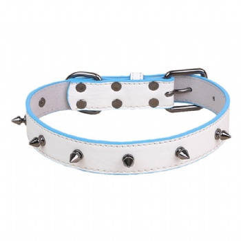 HN24-YDPC510-7 PU leather dog collar in white with spiked studs